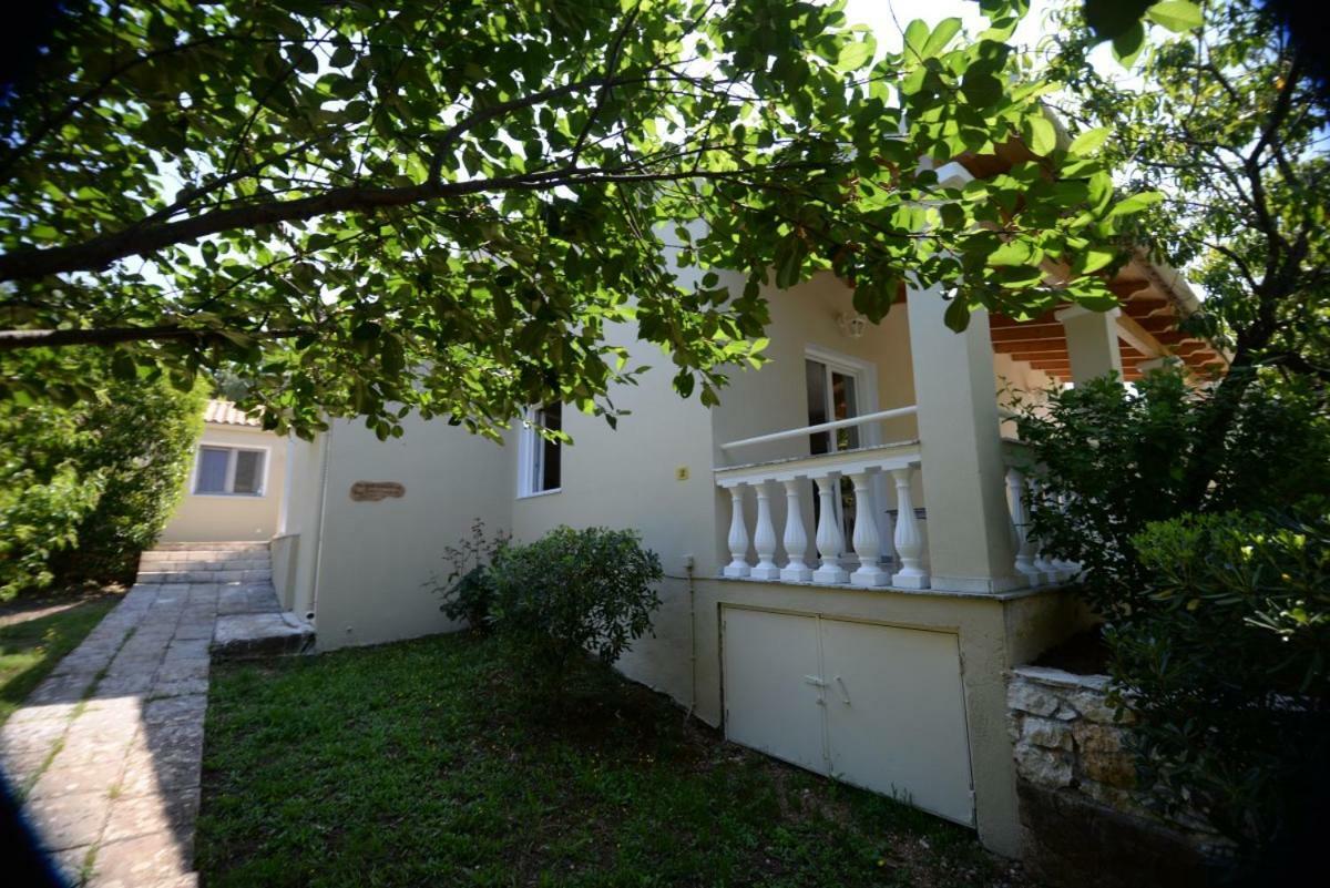 The Olive Grove House Villa Kassiopi Buitenkant foto